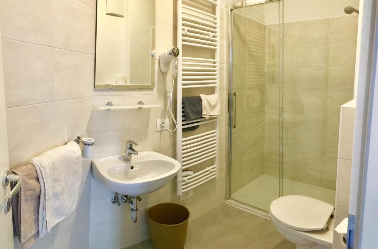 Garni Guflhof Bed & Breakfast Caldaro Ngoại thất bức ảnh